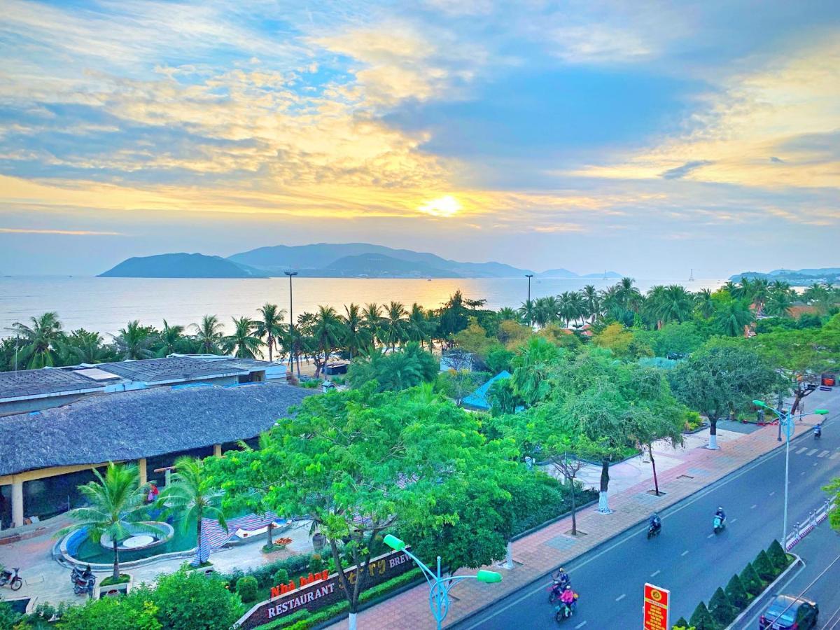 Anh Minh - Manchester Hotel Nha Trang Luaran gambar